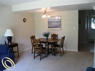3rd image of 2581 Kingstowne Dr #9
