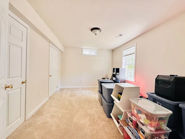 5 Averil Ct — Photo 35