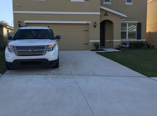 614 Diamond Ridge Rd #2-1/2, Seffner, FL 33584