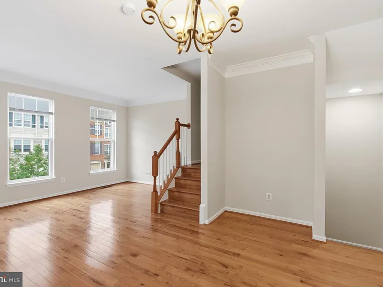 8108 Dove Cottage Ct — Photo 5