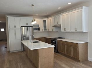 18 Integrity Dr #9, Rutland, MA 01543