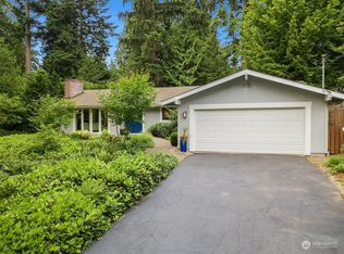 4595 89th Ave SE, Mercer Island, WA 98040