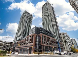 4130 Parkside Village Dr #3201, Mississauga, ON L5B 0L7