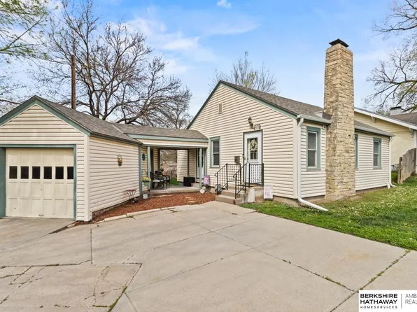 2930 South St, Lincoln, NE 68502