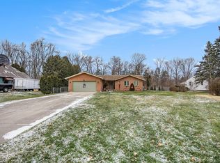 11435 Rhode Dr, Shelby Township, MI 48317