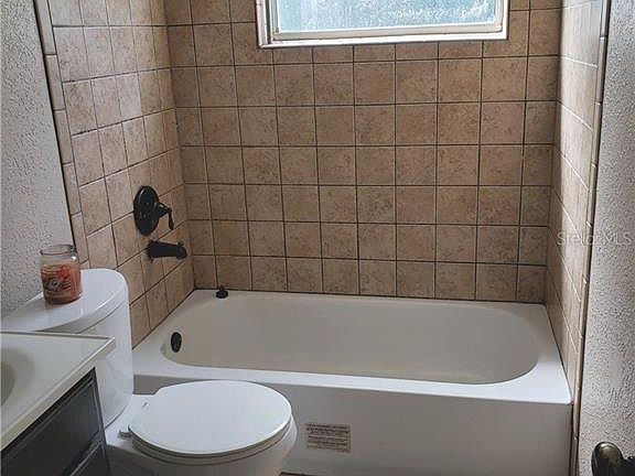 5th image of 37148 Turner Dr