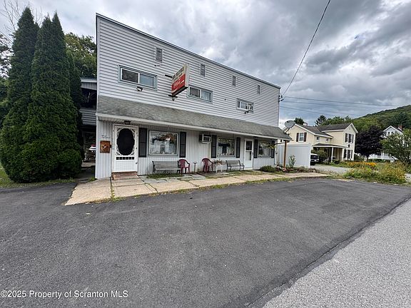 2nd image of 47 Broad St