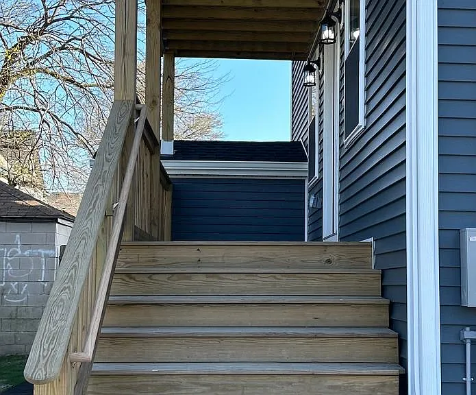 472 Friendship St #B — Photo 6