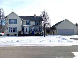 248 S Walnut St, Chebanse, IL 60922