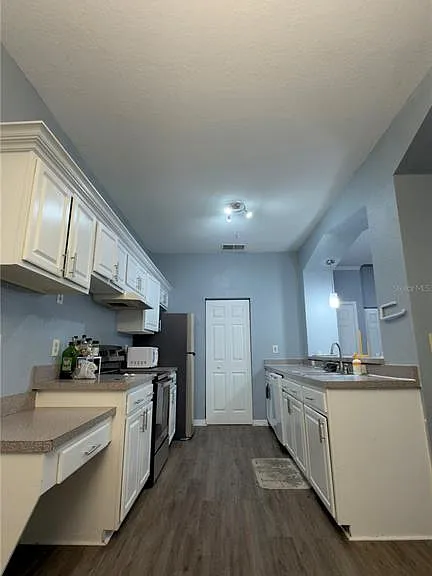 5031 Sunridge Palms Dr — Photo 27