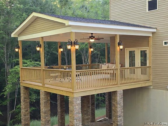 2nd image of 216 Buckhead Dr