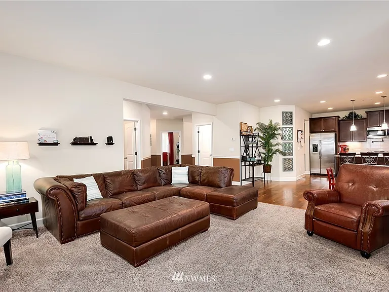 5126 NE 8th St — Photo 13