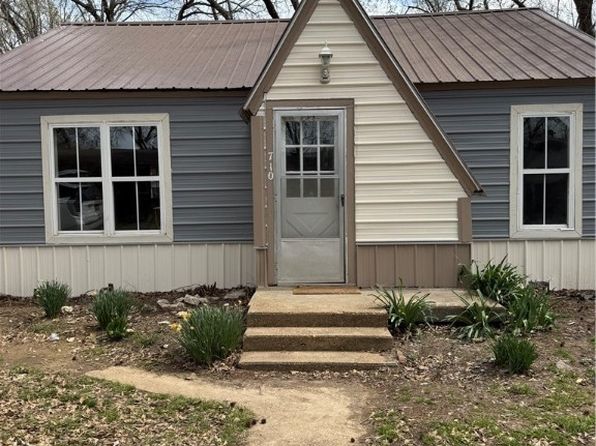 710 S Mulberry St, Sallisaw, OK 74955