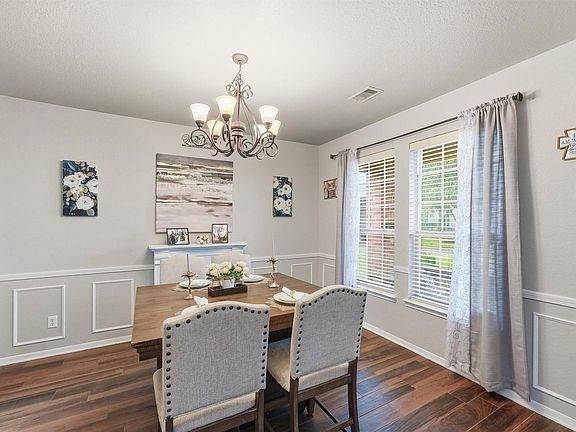 5th image of 9906 Jewel Ln