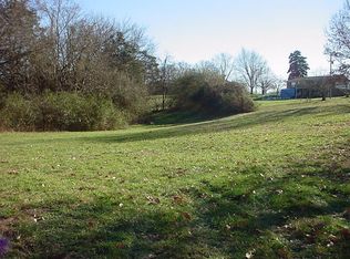 147 Kyle Ln, Jacksboro, TN 37757