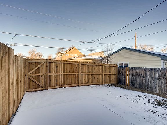 5th image of 3045 S Delaware St #3043
