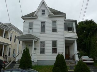 83 Bunn St, Amsterdam, NY 12010