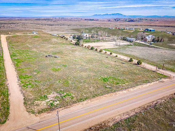 2nd image of 13488 Hollow Rd