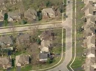 2501 Wembley Ter N, Toledo, OH 43617