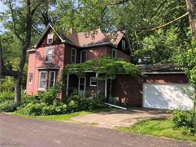 305 Adolphus St, Chester, WV, 26034
