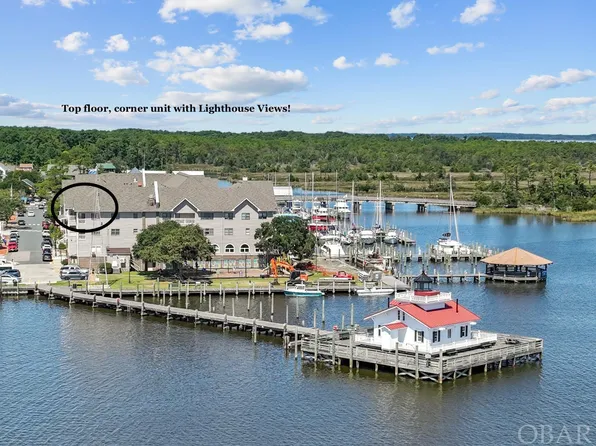 207 Queen Elizabeth Ave APT 31, Manteo, NC 27954