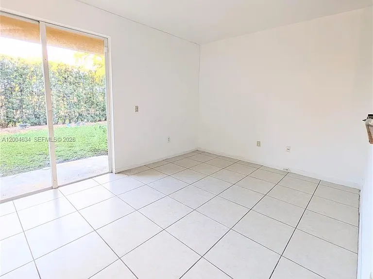 12080 SW 268th St #27 — Photo 3