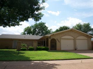 8006 Brentwood Ave, Lubbock, TX 79424