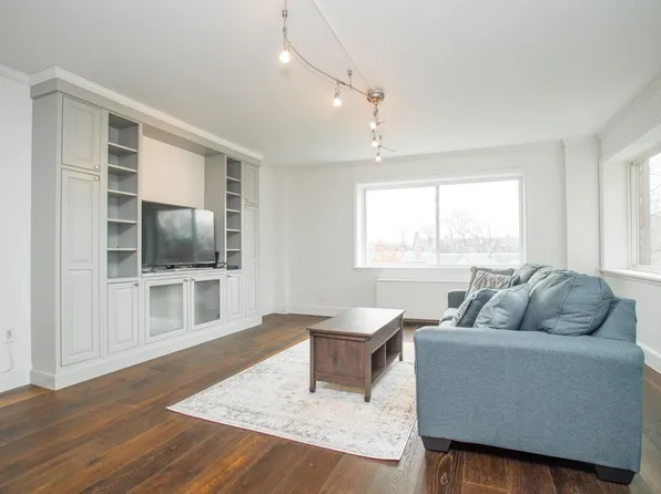 14 Concord Ave, Cambridge, MA