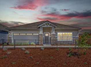 945 Hogan Rd, Galt, CA 95632