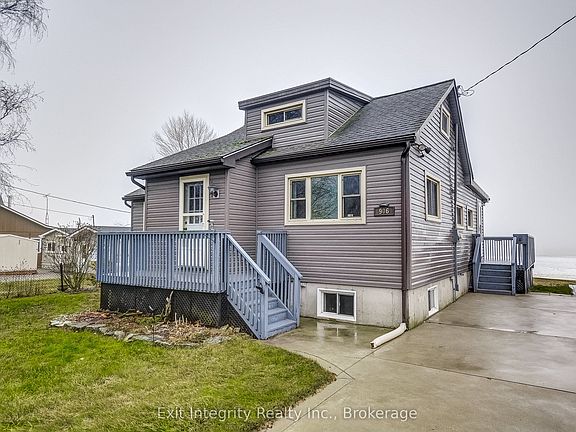 2nd image of 906 Lakeshore Rd