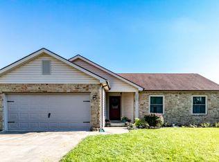 3867 Bonaventure Dr, Columbus, IN