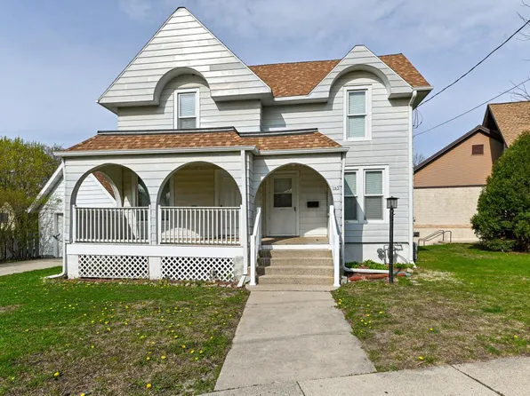 165 South Perkins BOULEVARD, Burlington, WI 53105