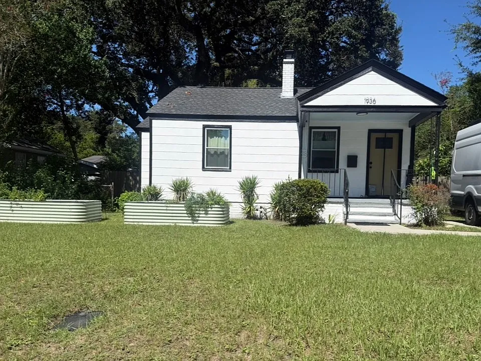1936 Causton Bluff Rd