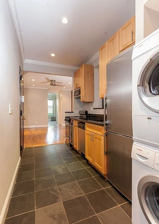 1st image of 171 E 102nd St APT 4E