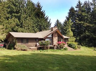 20045 Whaleshead Rd, Brookings, OR 97415