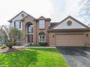 1620 Lilac Dr, Crystal Lake, IL 60014
