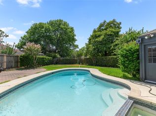 1022 Arrow Hill Rd, Houston, TX 77077