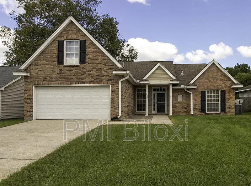 18026 Cypress Pointe Dr