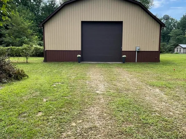 24084 Sauger Lake Rd, Sturgis, MI 49091