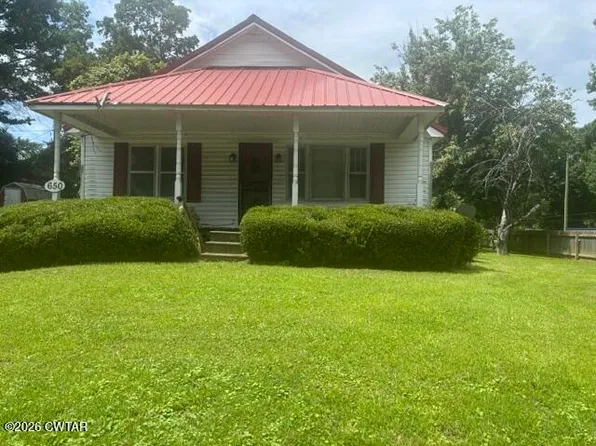 650 Gibson Rd, Trenton, TN 38382
