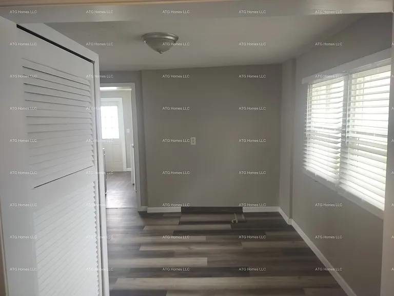 510 Parkway Dr — Photo 8