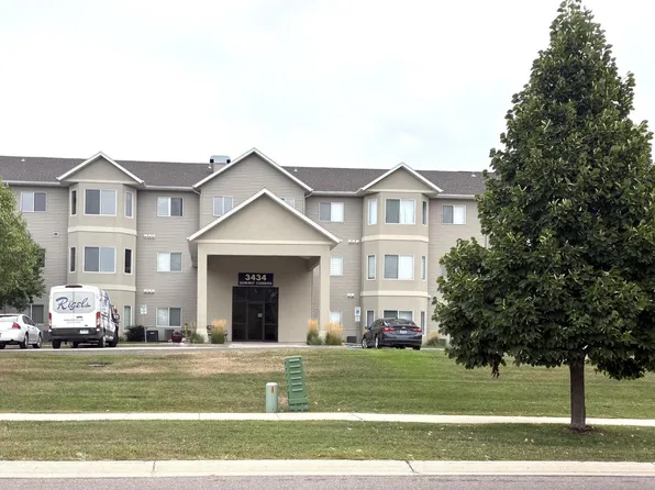 3434 28th St S Unit 234, Fargo, ND 58104