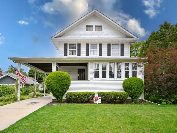 107 E Jefferson Ave, Wheaton, IL 60187