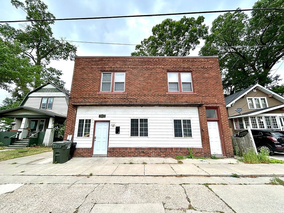 1st image of 1663 6th St #B
