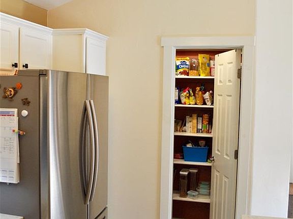 4th image of 3340 Columbine Dr Unit 707