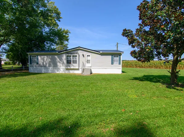 32764 Elmore Rd, Painter, VA 23420