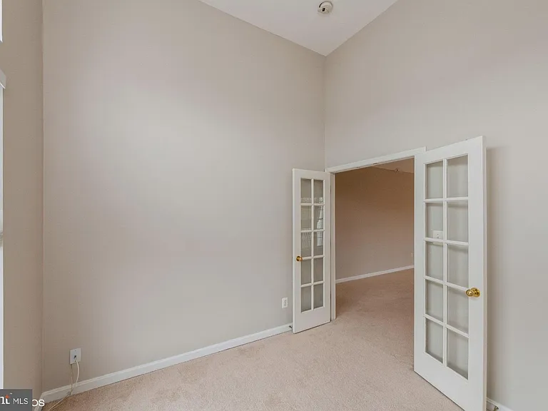 25340 Lake Mist Sq #301 — Photo 30
