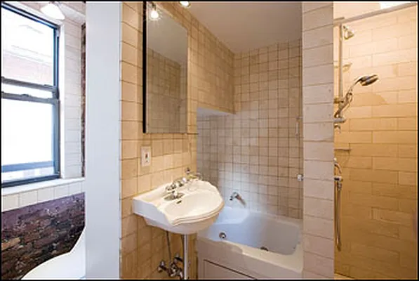 Rented by Brown Harris Stevens | media 20