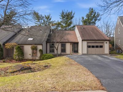 2590 Grouse Rdg #B, Wexford, PA, 15090