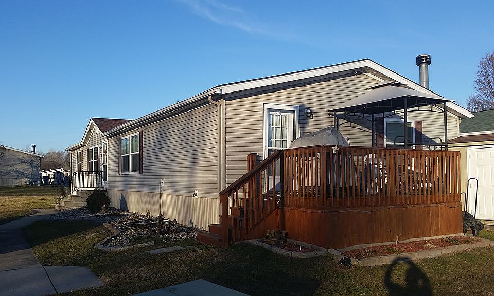 2nd image of 157 Woodland Trails Dr